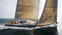 Hamilton II - Under Sail